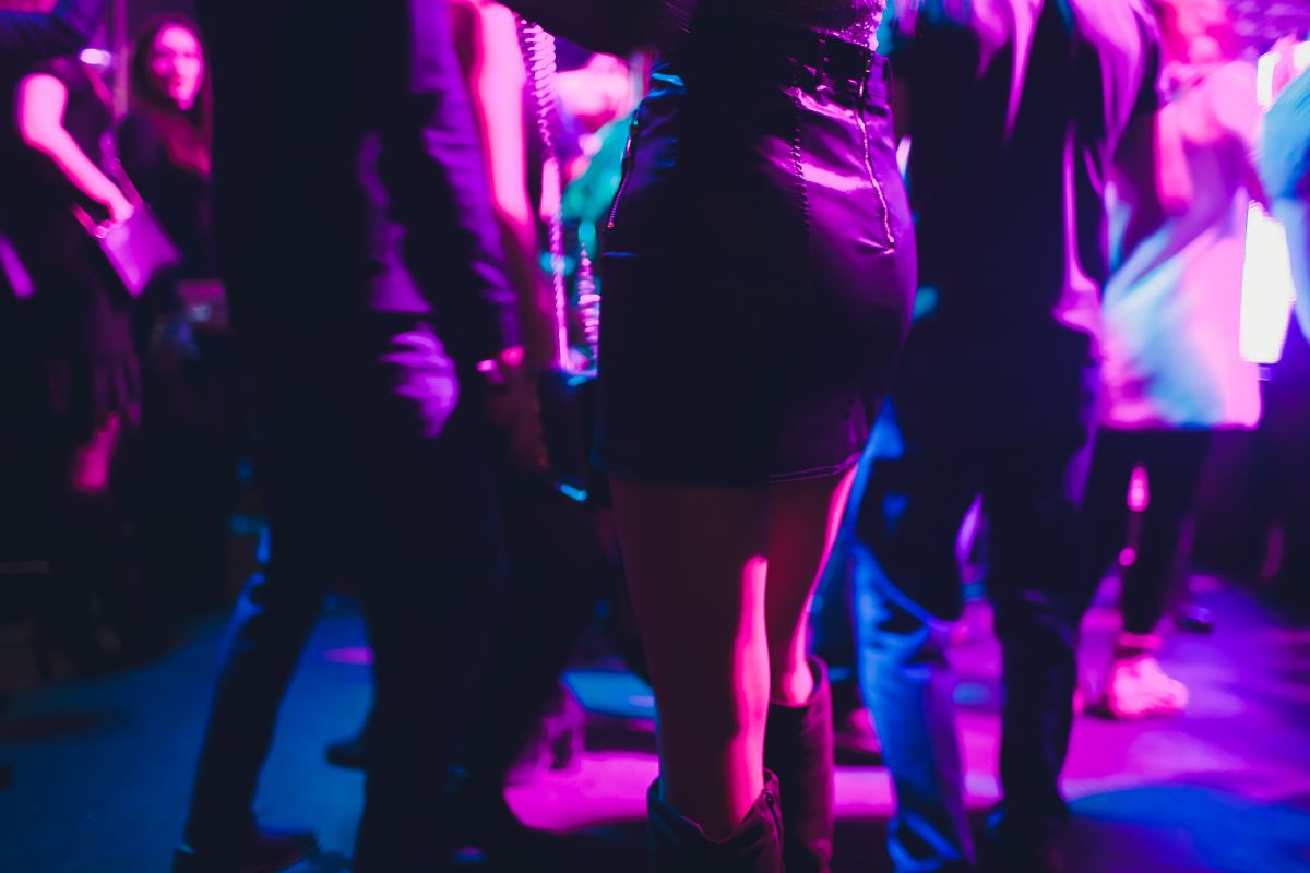 clubs-libertins-cap-d-agde-luxury-studio-naturiste
